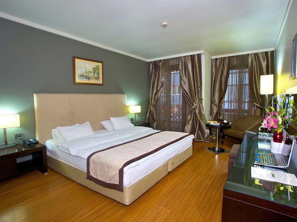 Boutique Riva Hotel Стамбул Экстерьер фото